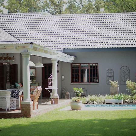 Dancing River Guesthouse Феринихинг Экстерьер фото
