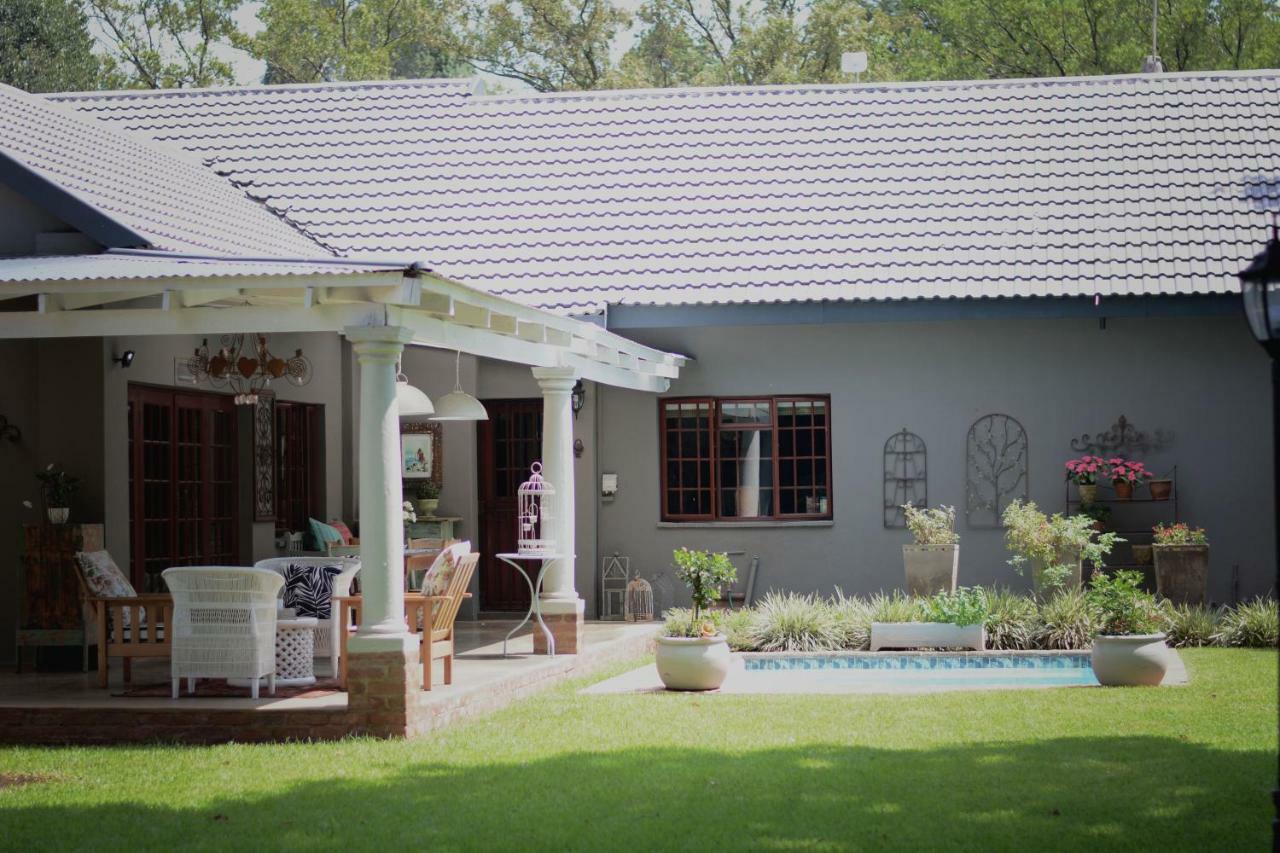 Dancing River Guesthouse Феринихинг Экстерьер фото
